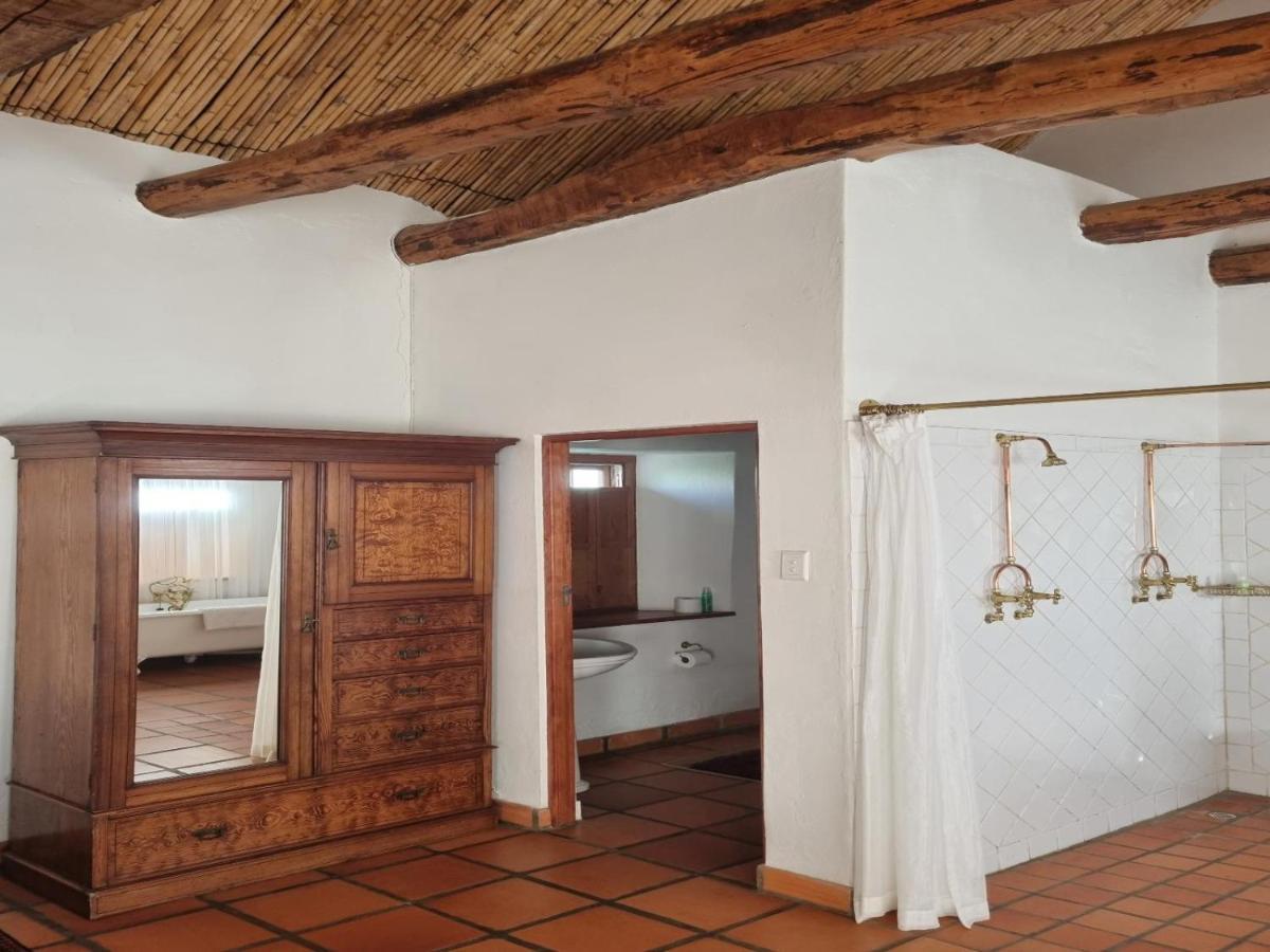 Red Mountain Ridge Karoo Oasis And Guest Farm Apartamento Buffelskloof Exterior foto