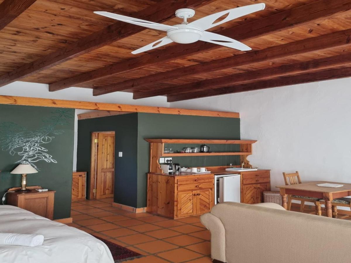 Red Mountain Ridge Karoo Oasis And Guest Farm Apartamento Buffelskloof Exterior foto